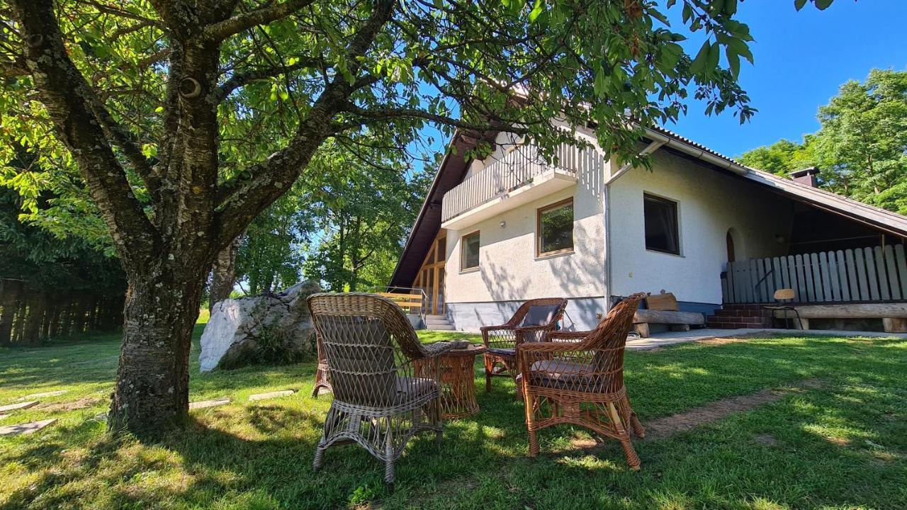 Forestside House Gacka With Relax Area Sinac Exterior foto